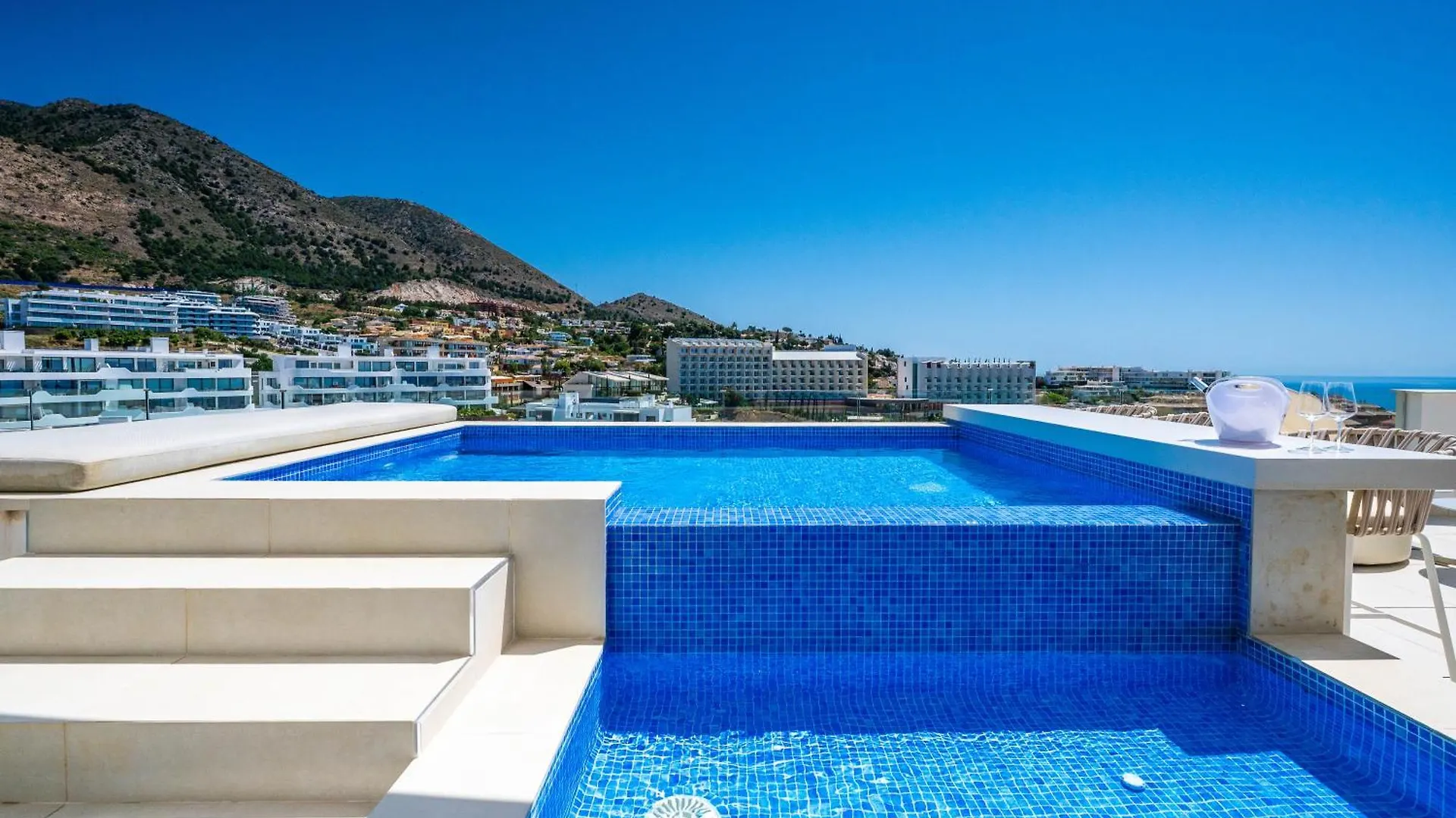 Appartamento Luxury Atico Higueron West 4431 Fuengirola 0*,  Spagna